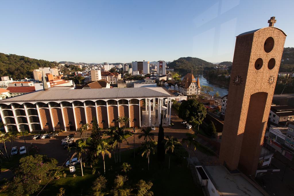 Hotel Mansiones Blumenau Exterior foto